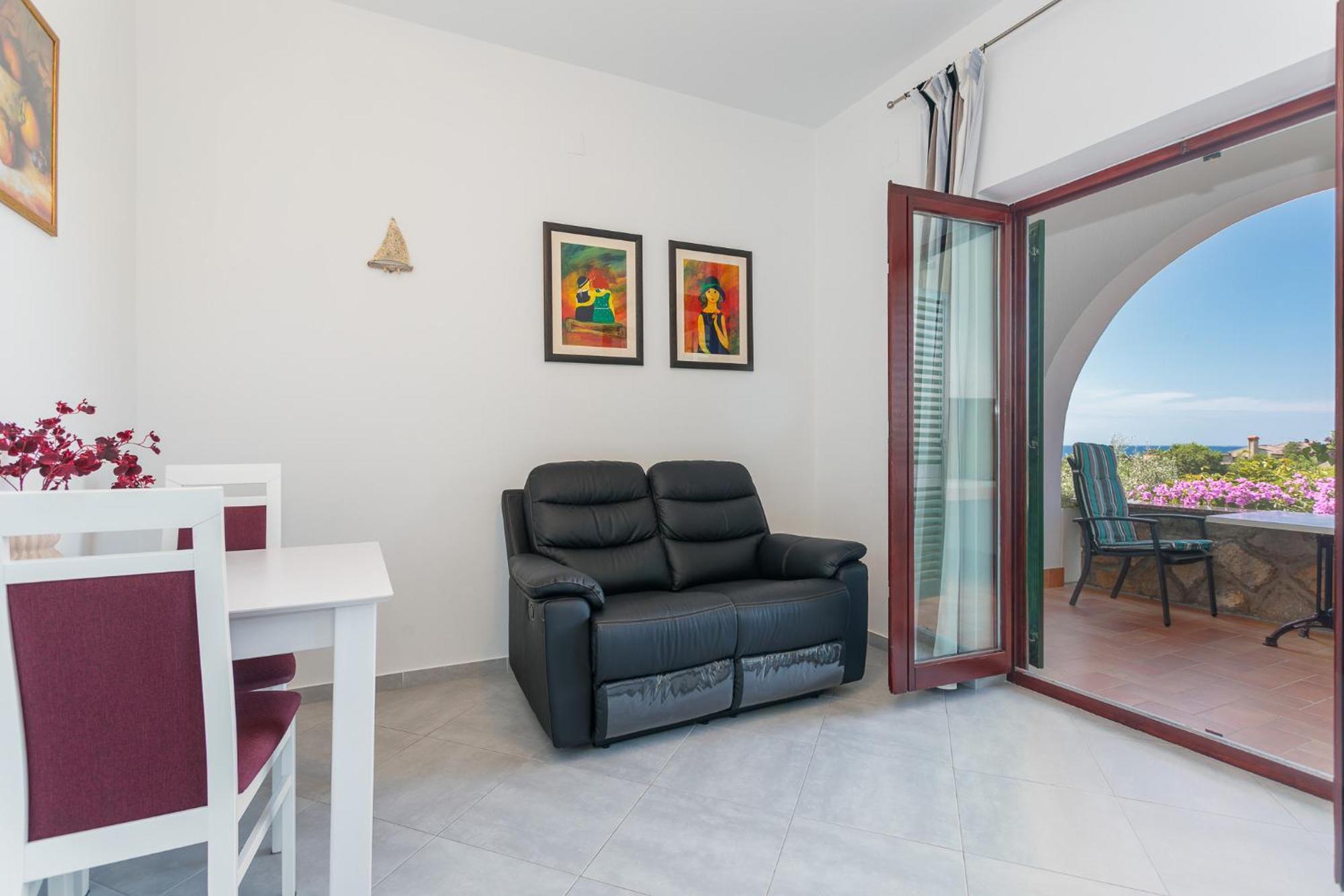 Apartments Delfin Крк Экстерьер фото