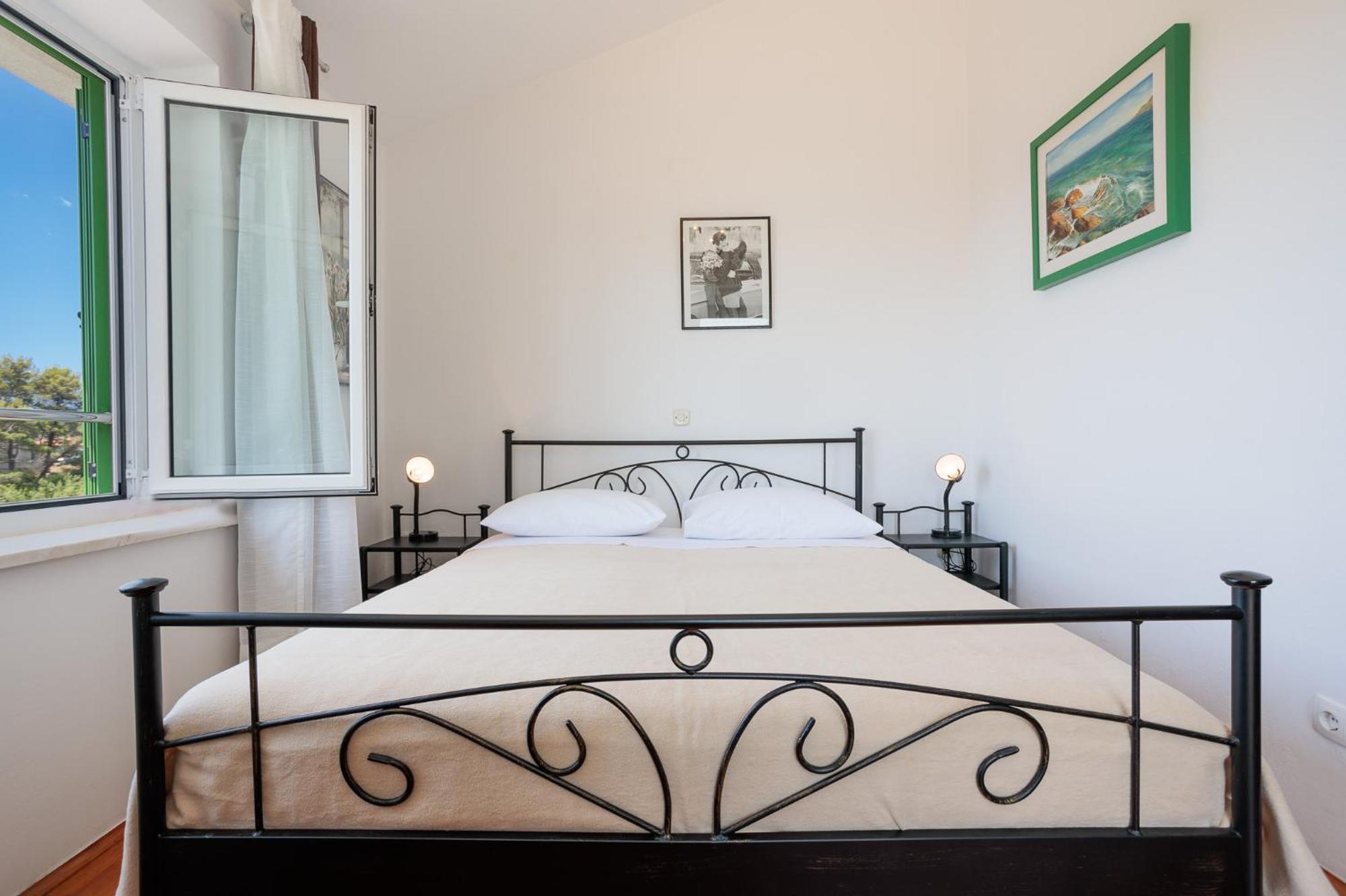 Apartments Delfin Крк Экстерьер фото